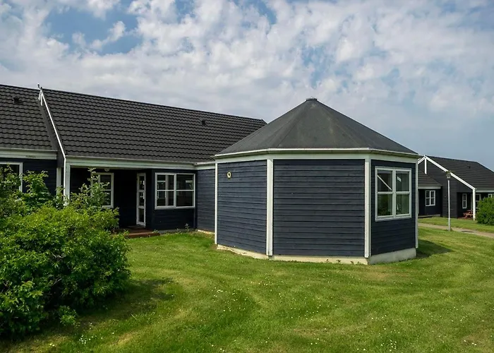 Landal Ronbjerg 리조트 Ranum